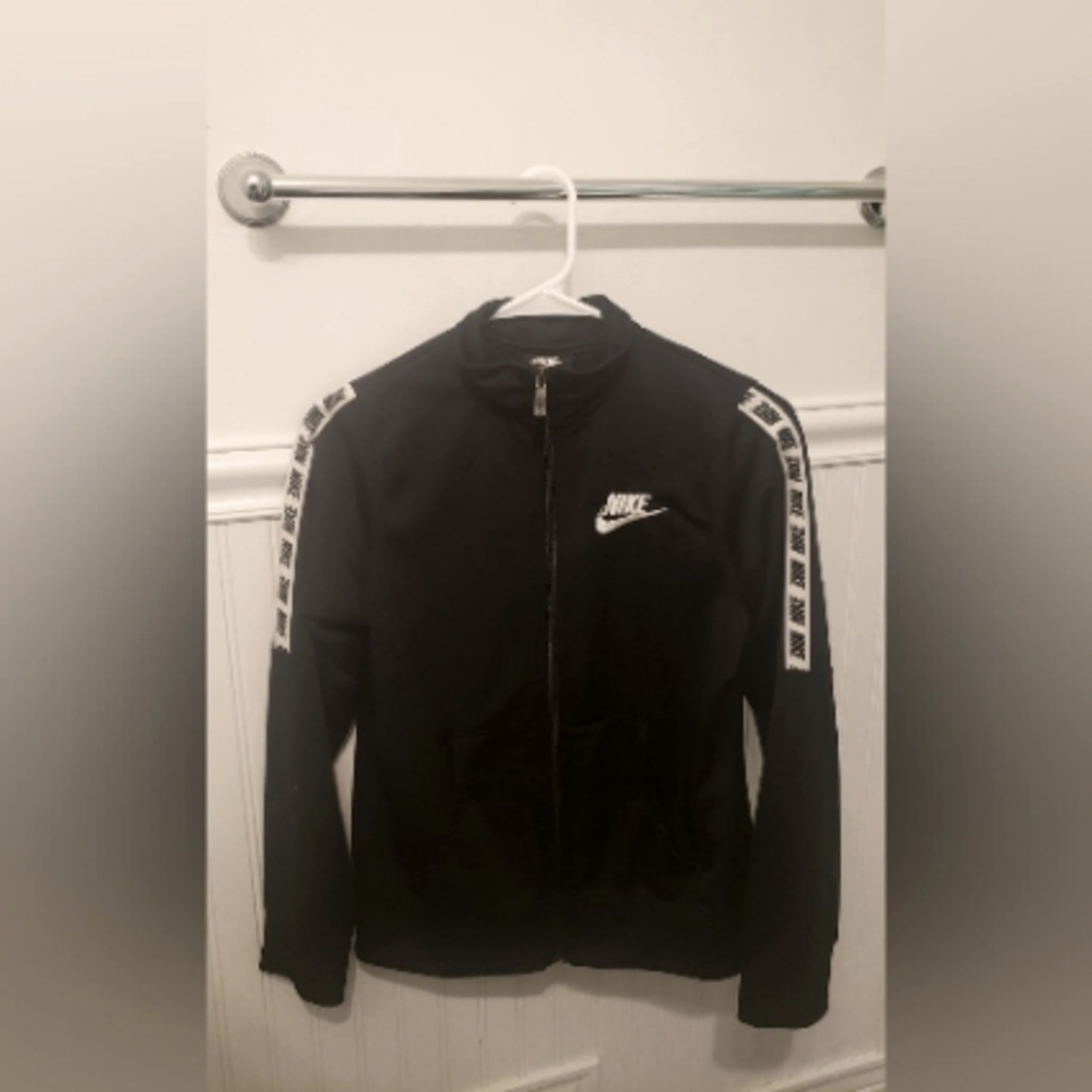 Nike zip up Sweater